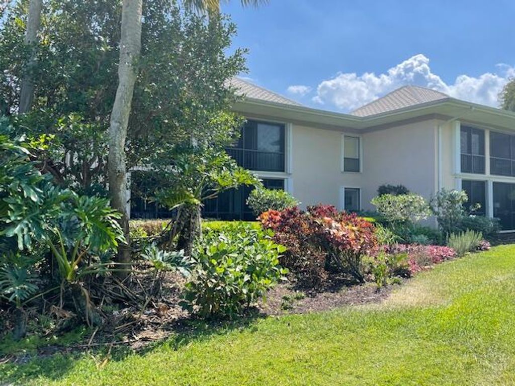 Photo of 11 SE Concourse Drive #Apt B, Jupiter, FL 33469 (MLS # R10982441)