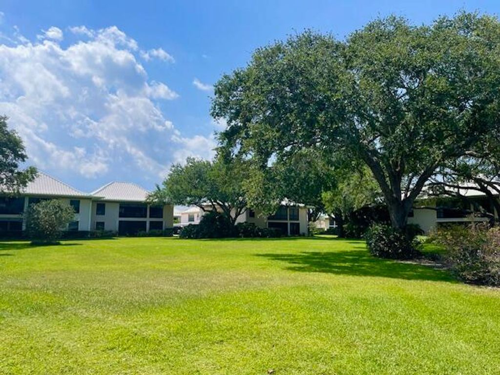 Photo of 11 SE Concourse Drive #Apt B, Jupiter, FL 33469 (MLS # R10982441)