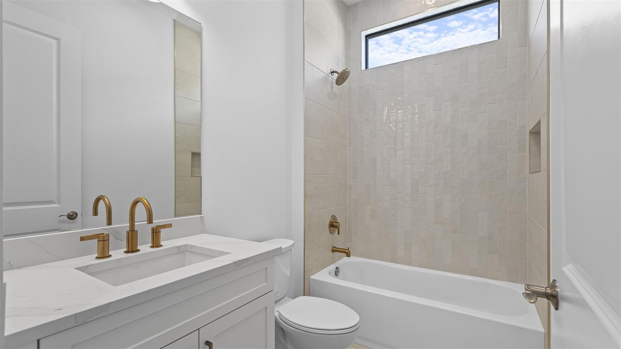 Cove Royale - Residential