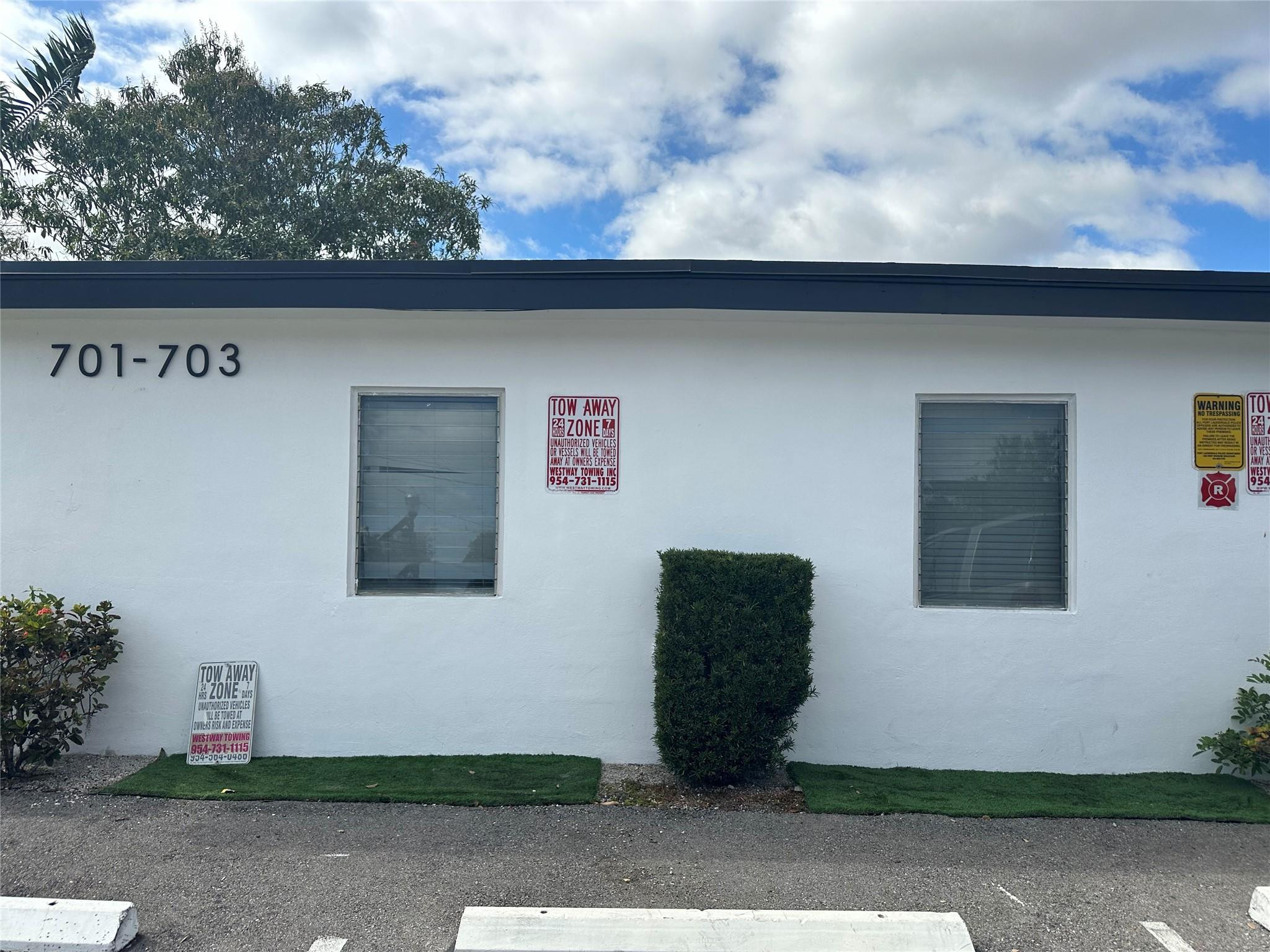 CARVER PARK - Residential Lease
