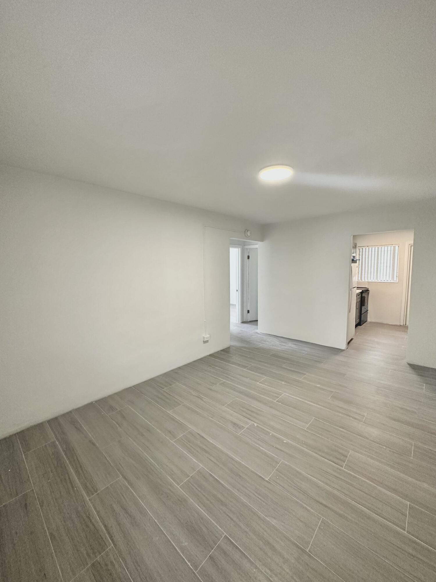 CARVER PARK - Residential Lease