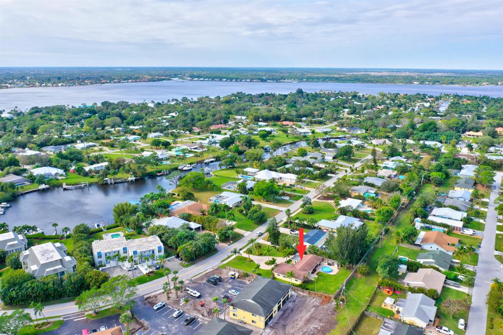 NORTH RIVER SHORES - Residential