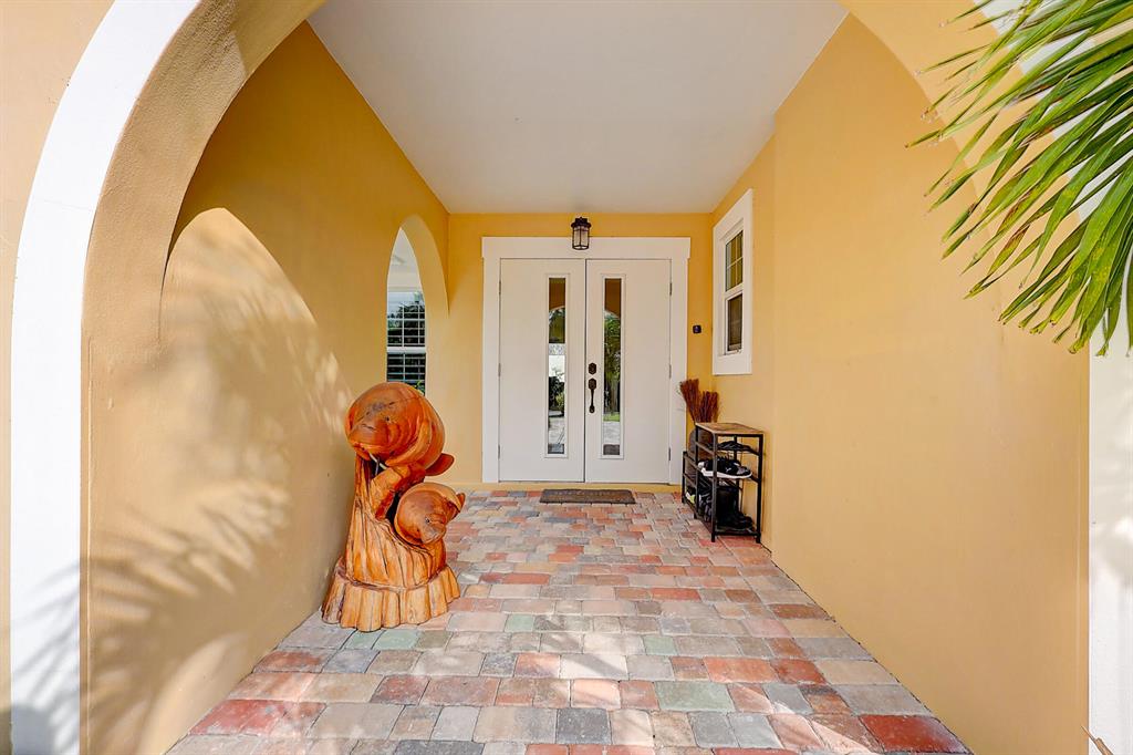 NORTH RIVER SHORES - Residential