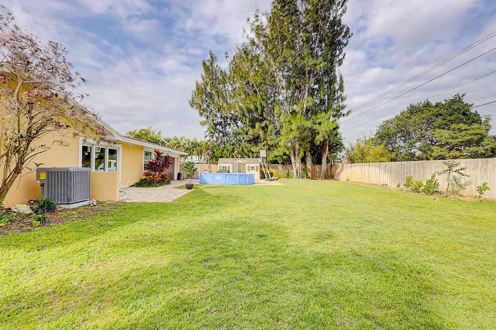 NORTH RIVER SHORES - Residential