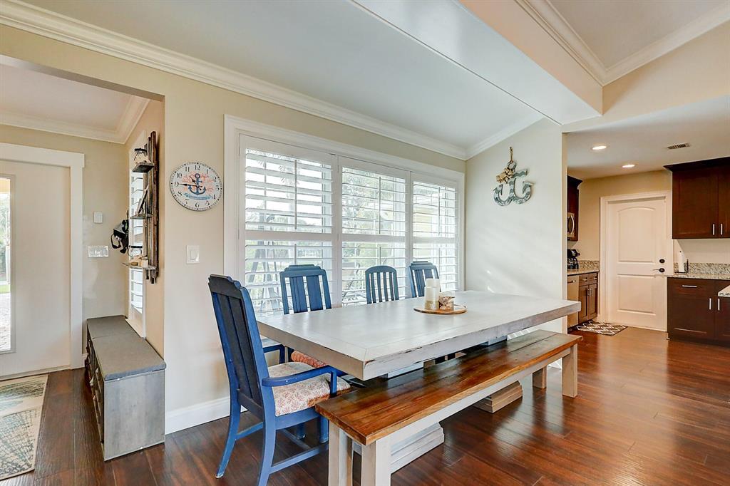 NORTH RIVER SHORES - Residential