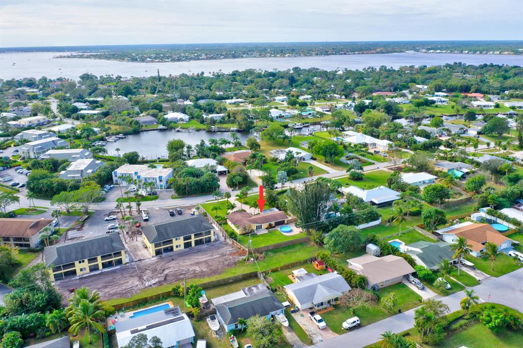 NORTH RIVER SHORES - Residential