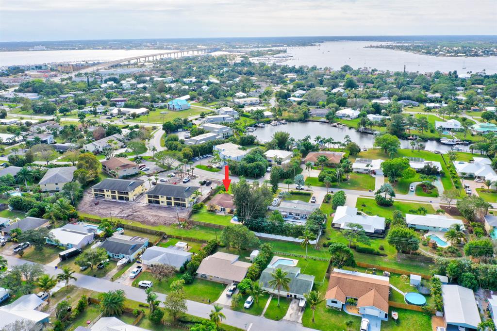 NORTH RIVER SHORES - Residential