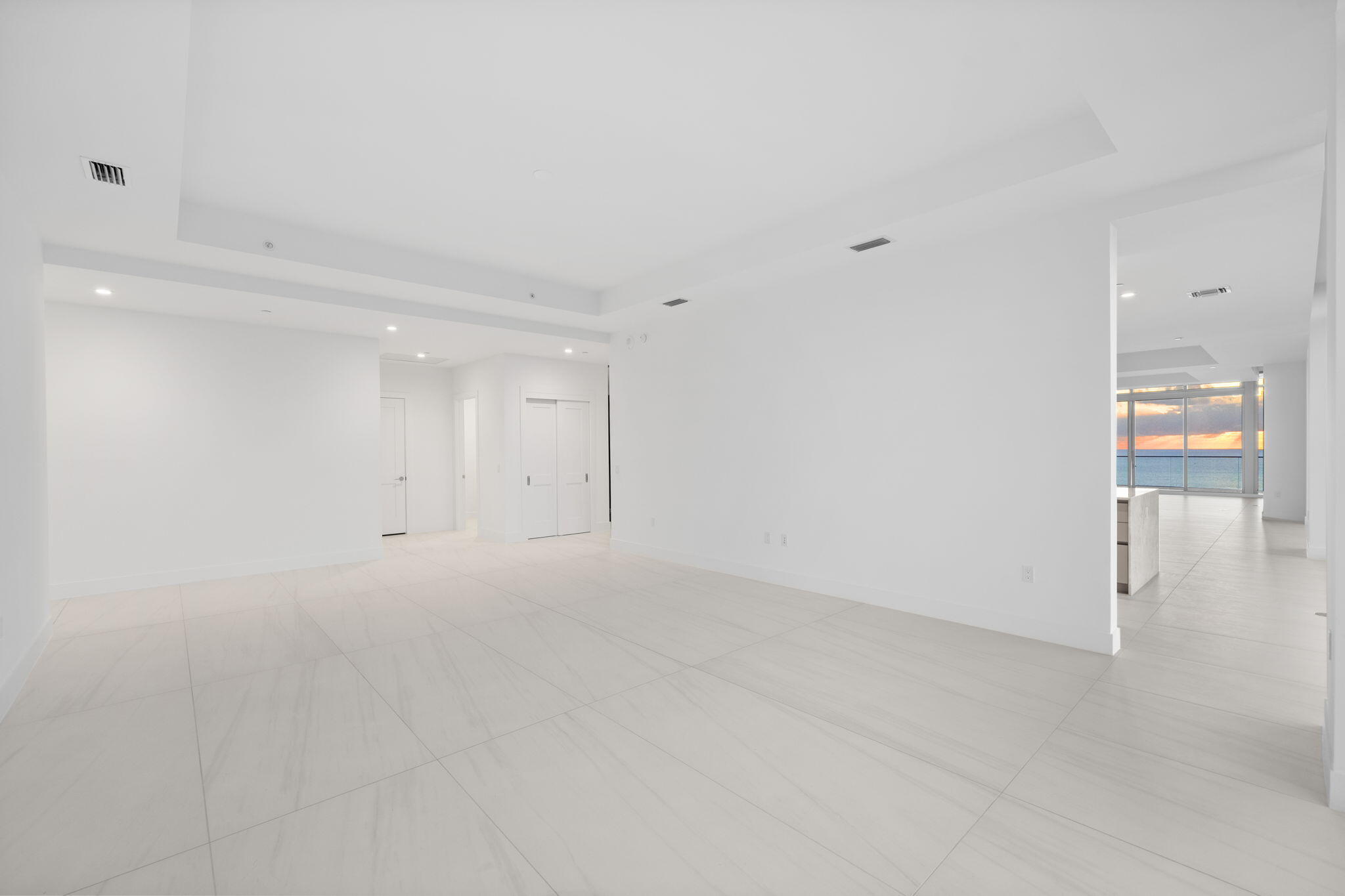 Selene Oceanfront Residences - Residential