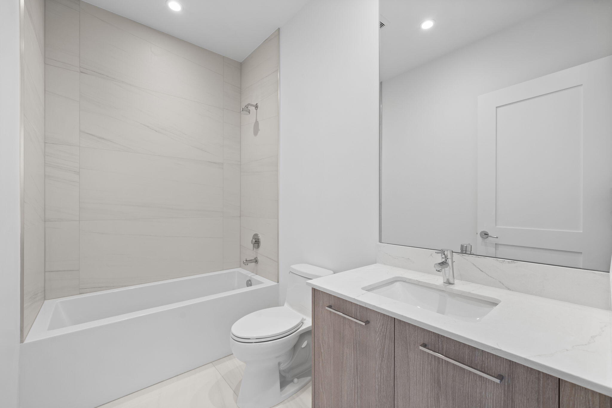 Selene Oceanfront Residences - Residential