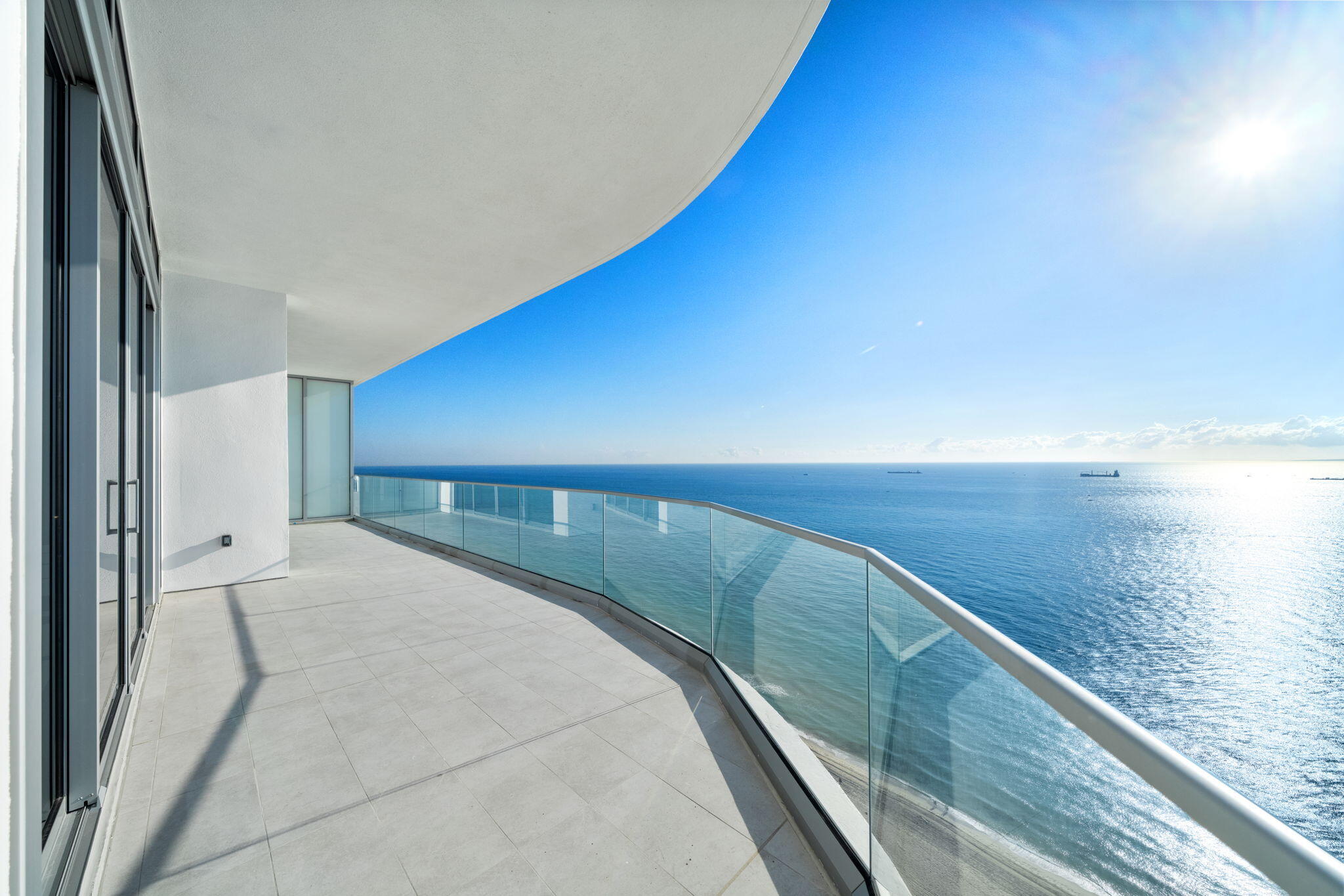 Selene Oceanfront Residences - Residential