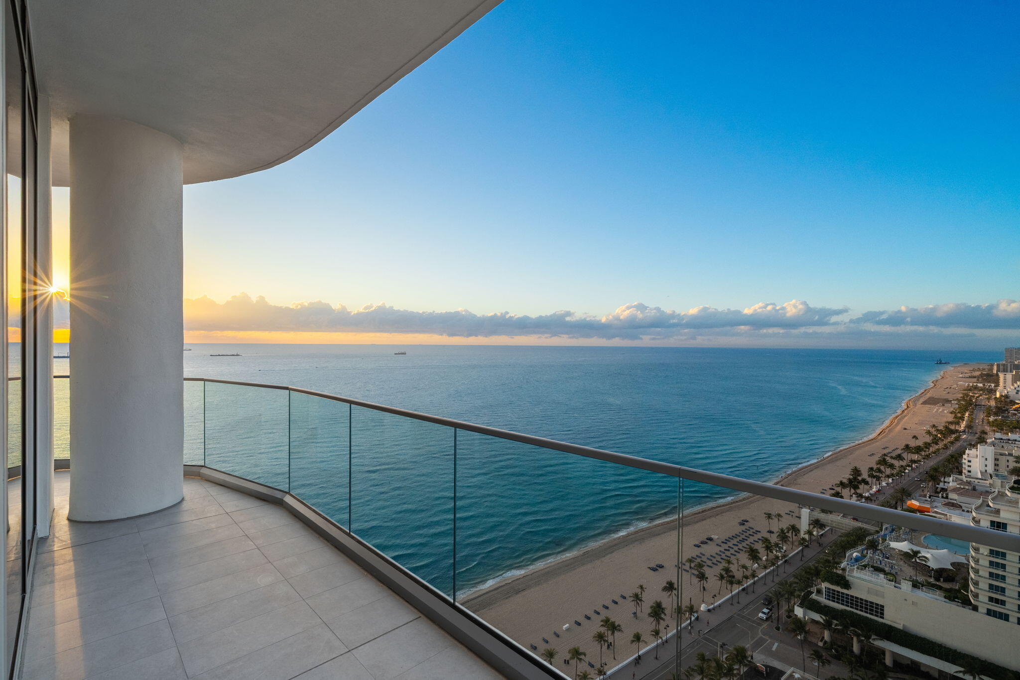 Selene Oceanfront Residences - Residential