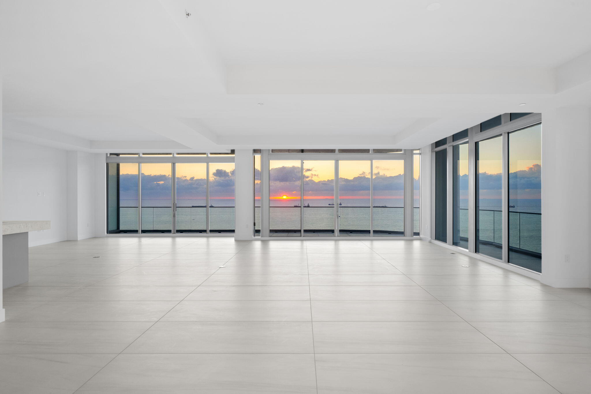 Selene Oceanfront Residences - Residential