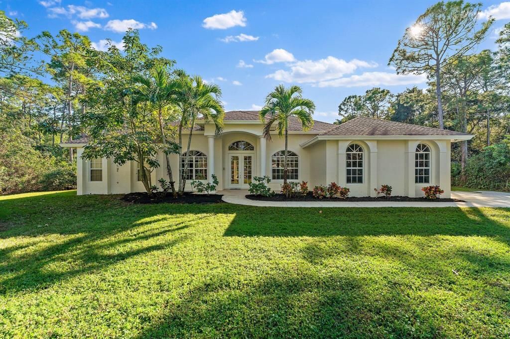 Photo of 11794 153rd Street Court N, Jupiter, FL 33478 (MLS # R10878963)