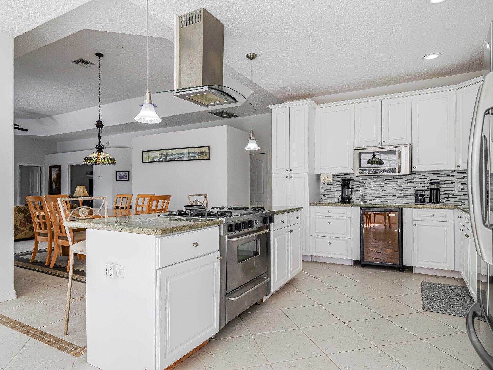 GREENVILLE ESTATES - Residential