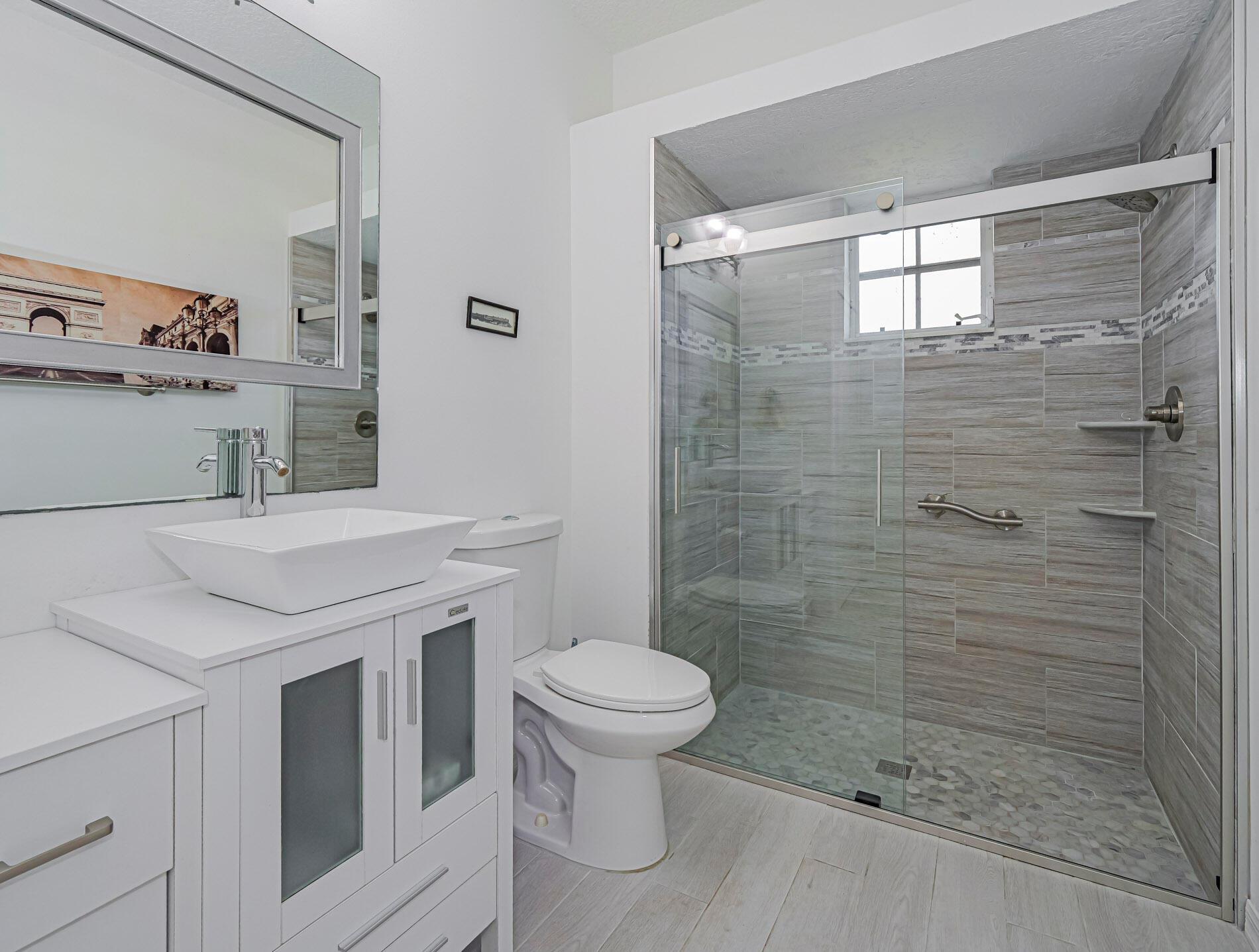 GREENVILLE ESTATES - Residential