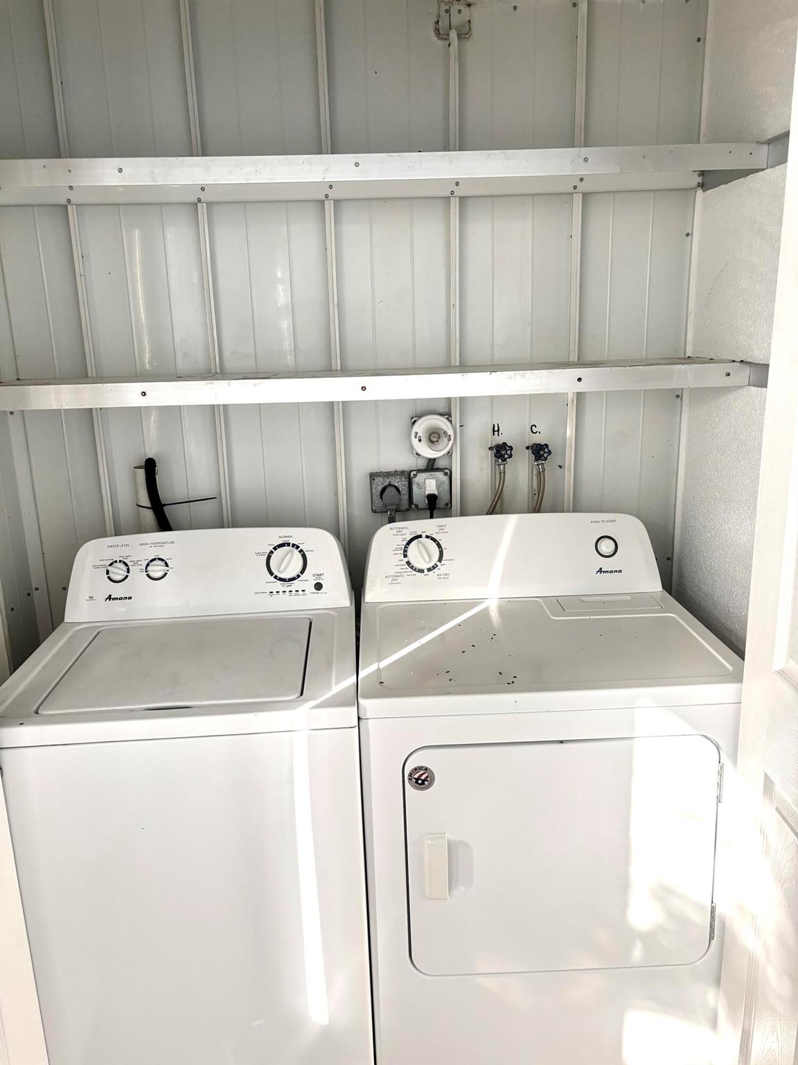 KINGS POINT VALENCIA COND - Residential Lease