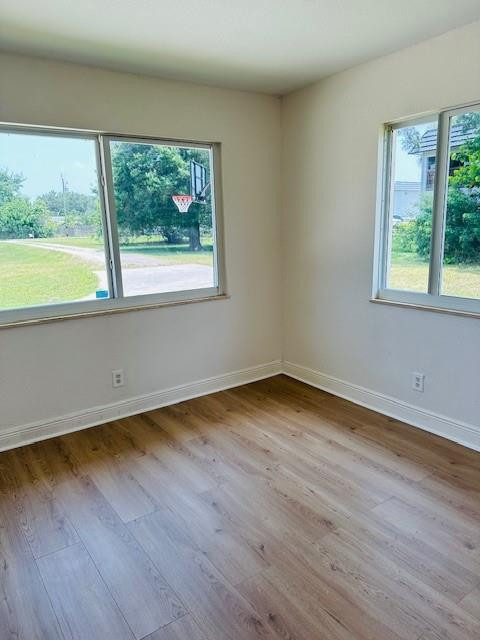 MODEL LAND CO - Residential Lease