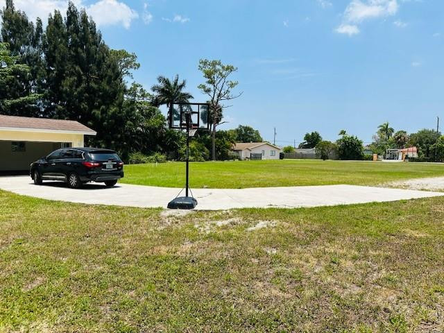 MODEL LAND CO - Residential Lease