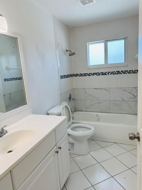 MODEL LAND CO - Residential Lease