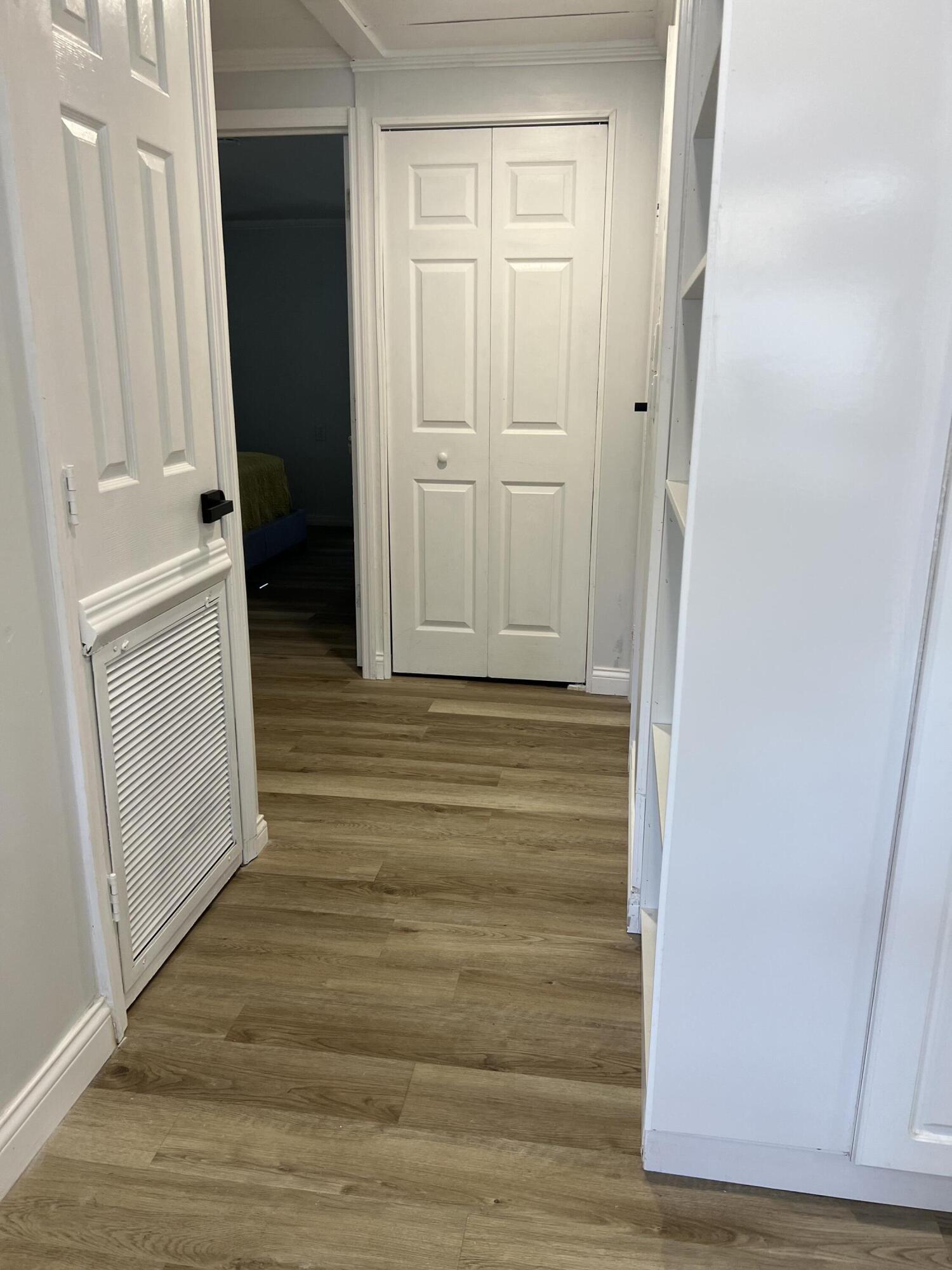 DEERFIELD LAKE - Residential