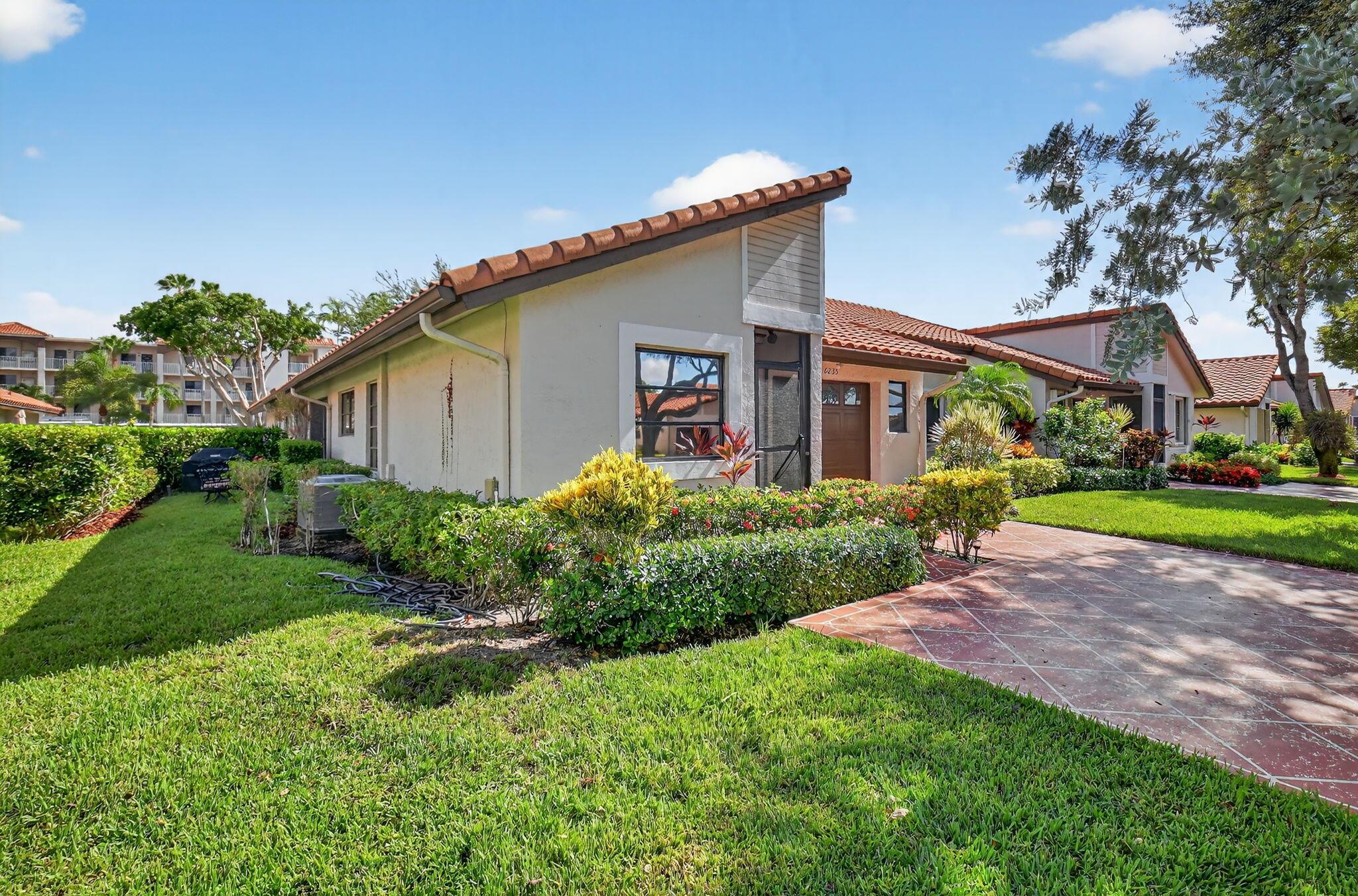 6235 Kings Gate Circle
