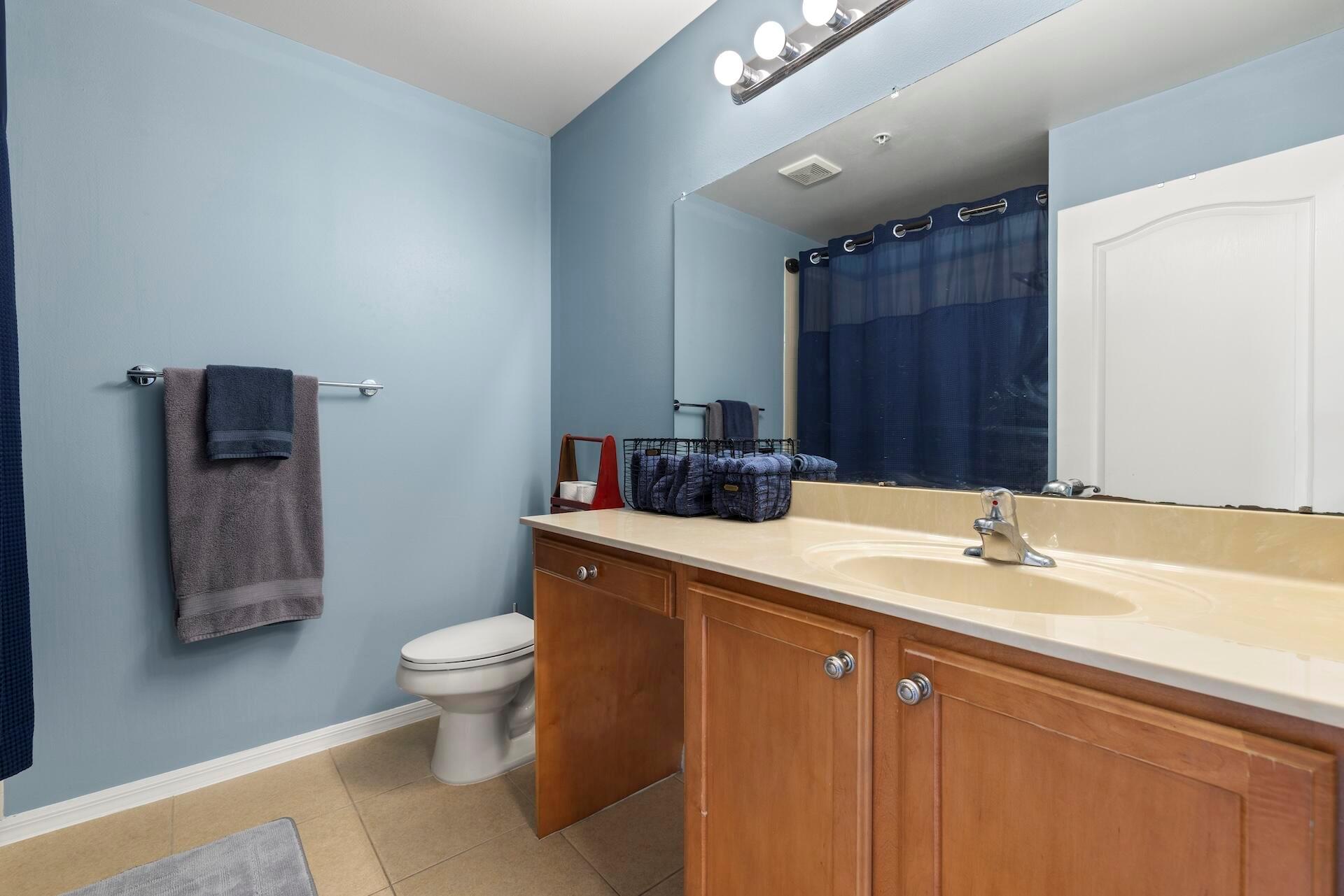 EAST LAKE VILLAGE NO 2 - Residential