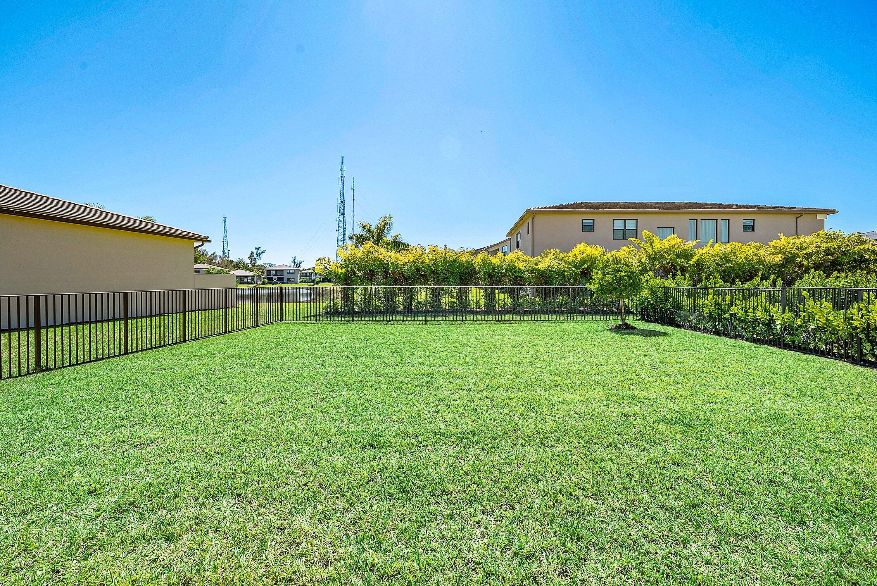 BOCA RATON GOLF COURSE PUD - Residential Lease