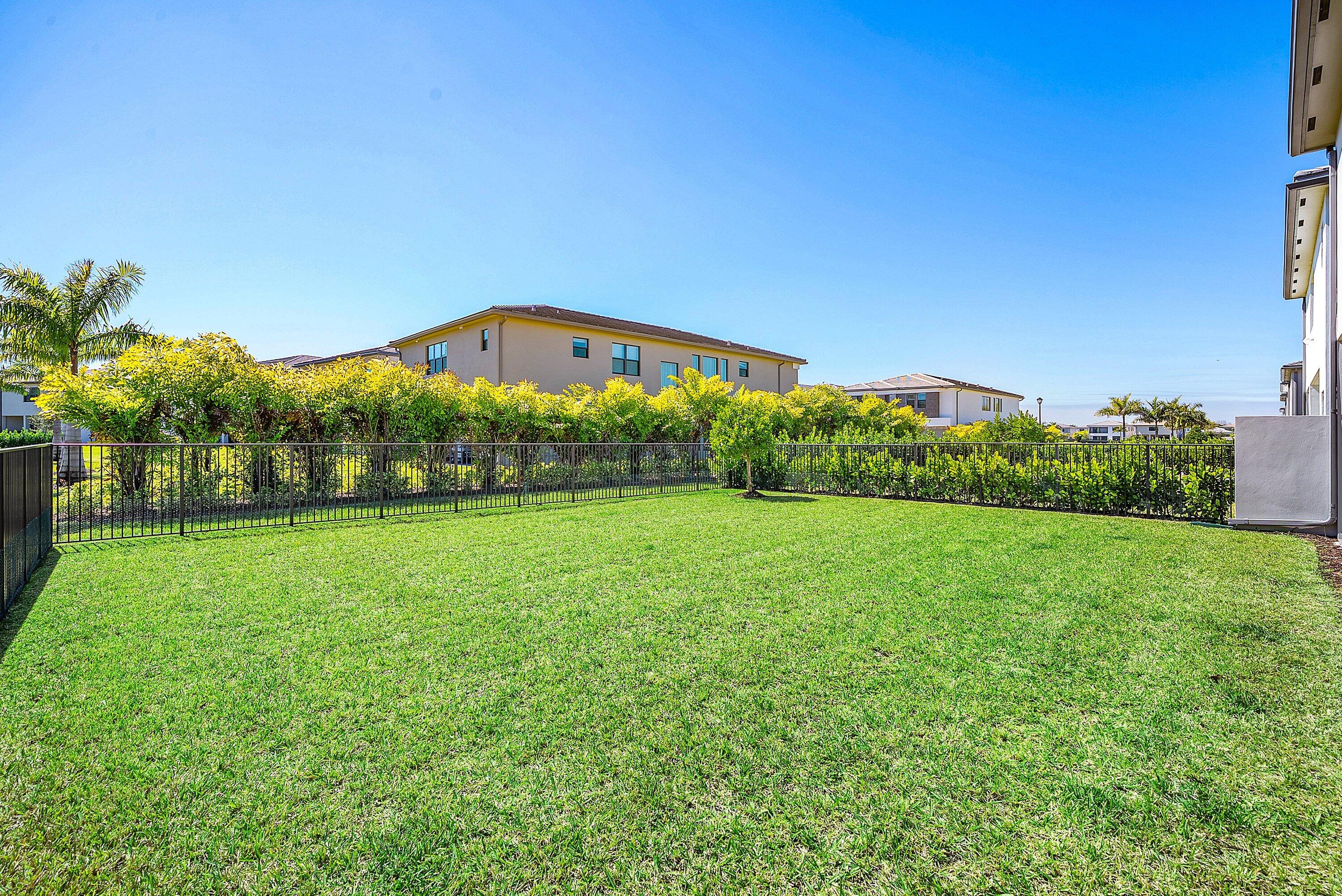 BOCA RATON GOLF COURSE PUD - Residential Lease