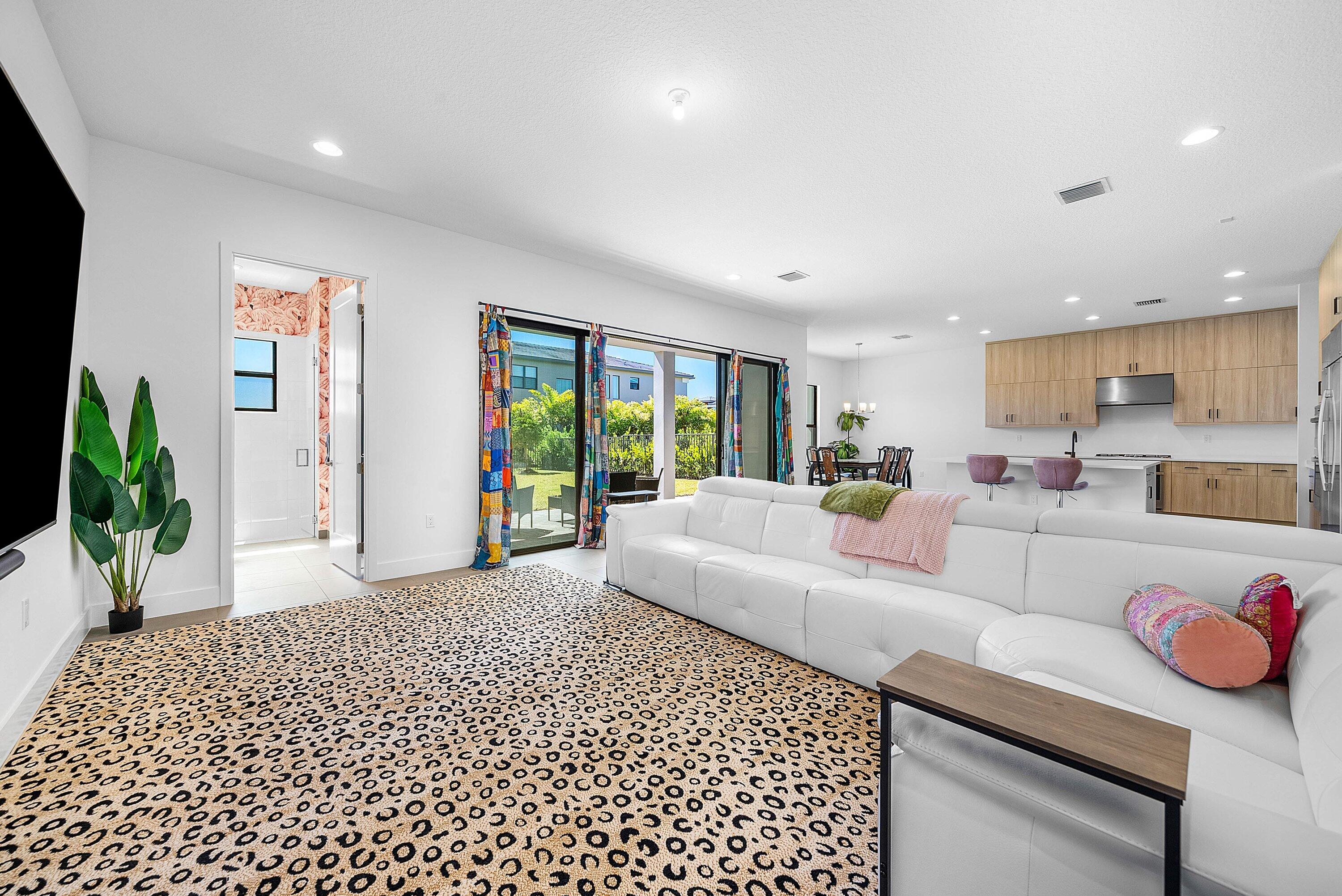 BOCA RATON GOLF COURSE PUD - Residential Lease