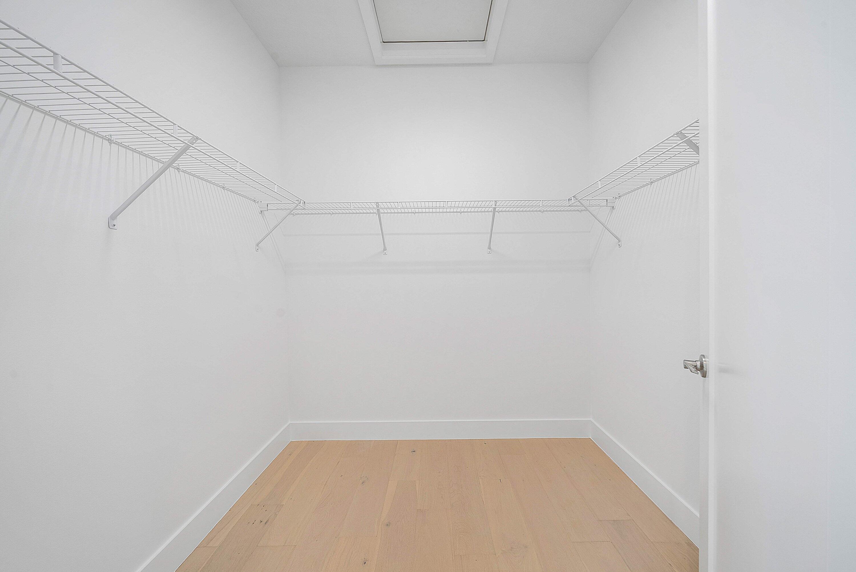 BOCA RATON GOLF COURSE PUD - Residential Lease