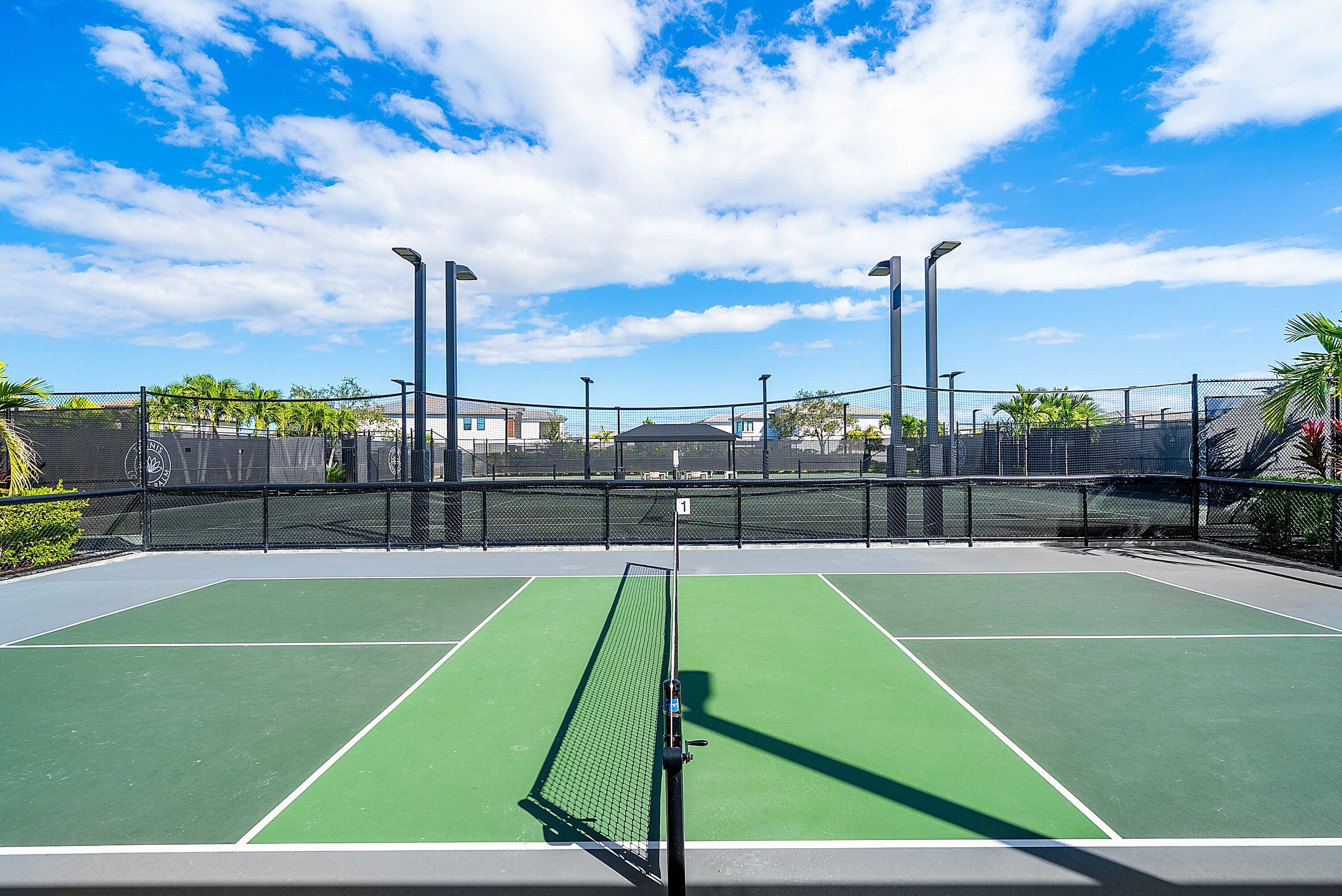 BOCA RATON GOLF COURSE PUD - Residential Lease