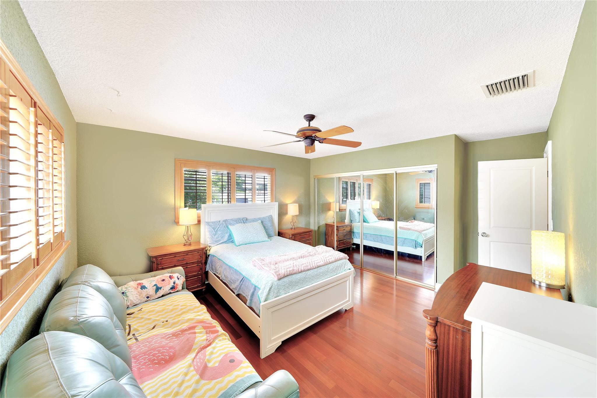 PARK RIDGE NORTH - Residential