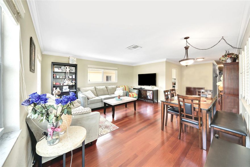 A beautifully well-maintained 2beds/2baths corner unit condo is for sale in Fort Lauderdale. This bright and spacious home is move-in ready and boasts numerous premium upgrades. Lots of windows, filling the home with natural light. Modern Kitchen Features granite countertops and soft-close cabinets. Wood flooring throughout the whole unit. Equipped with impact windows and door, and a tankless water heater. And there is an additional storage room. Prime loction!! Extremely convenient, close to shopping centers and restaurants. This desirable unit will not last! Schedule your showing today!