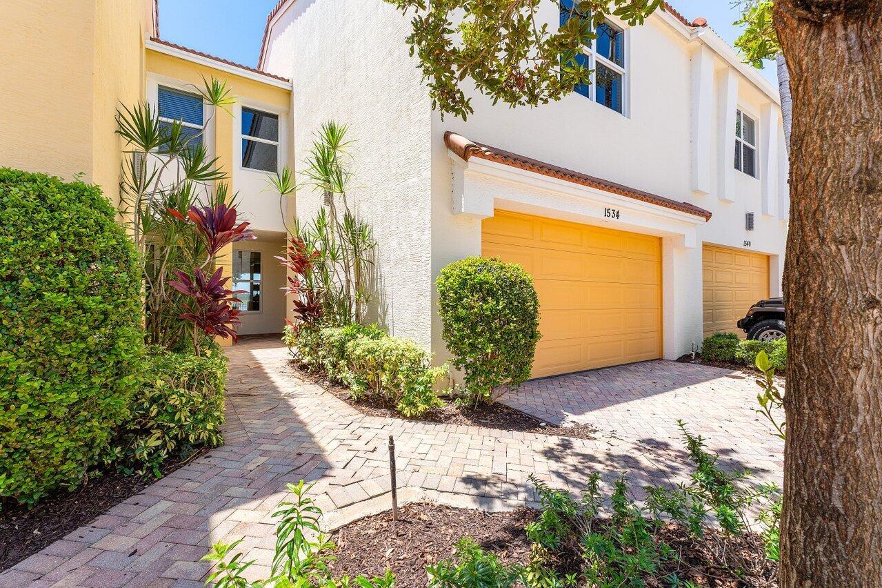 1534 NW 48th Lane
