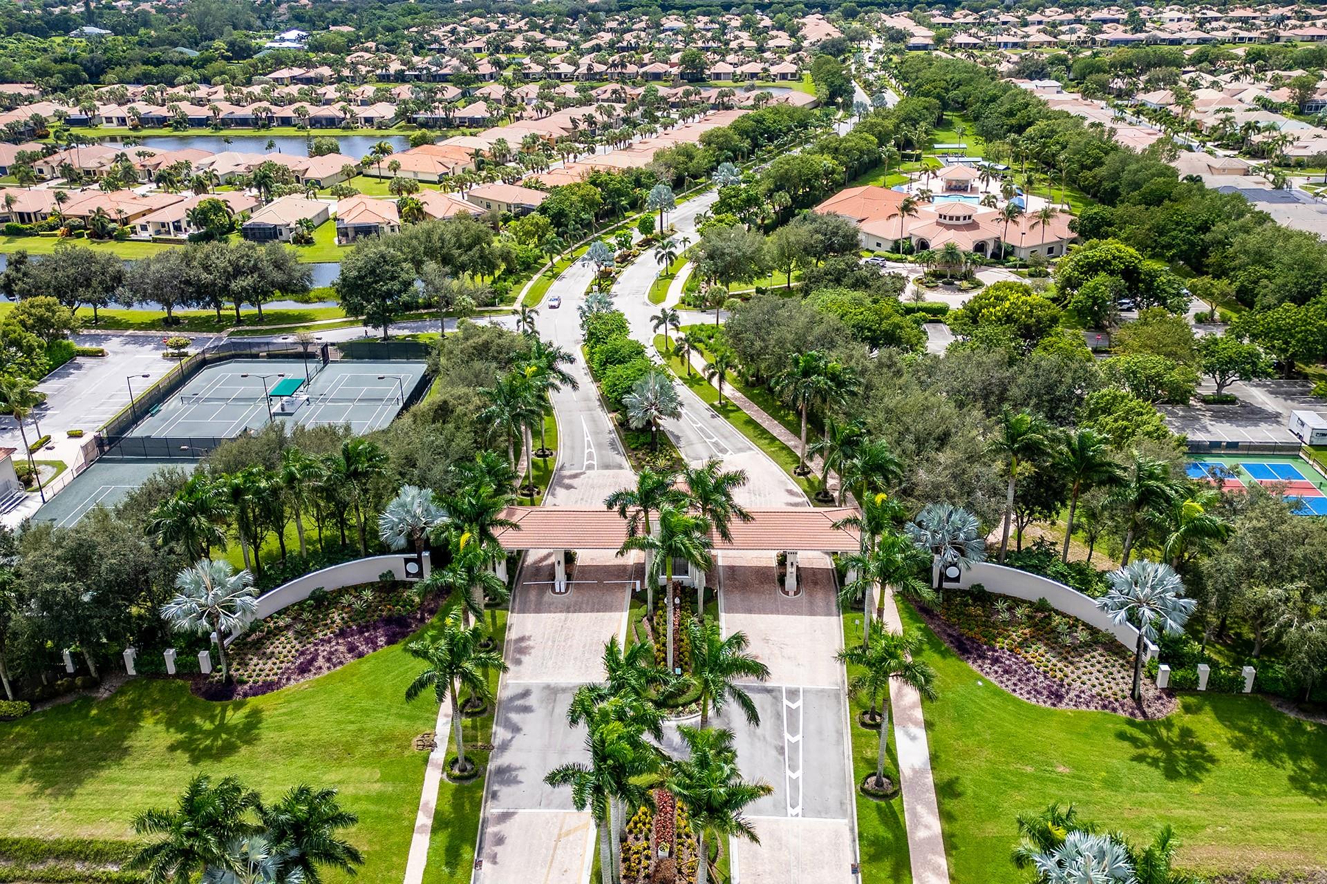 Tivoli Lakes - Residential