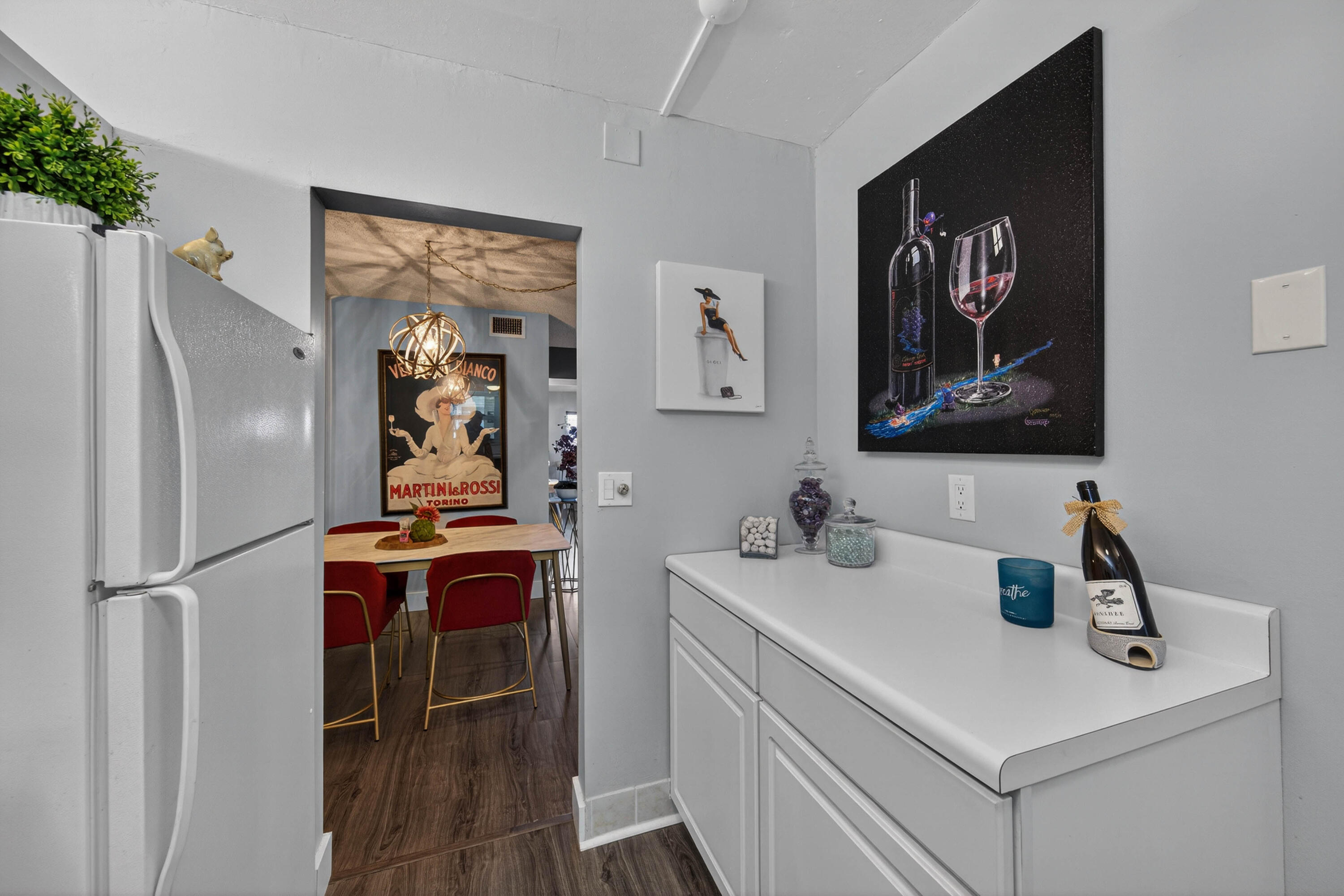 HAMPTON GARDENS 3 CONDO - Residential