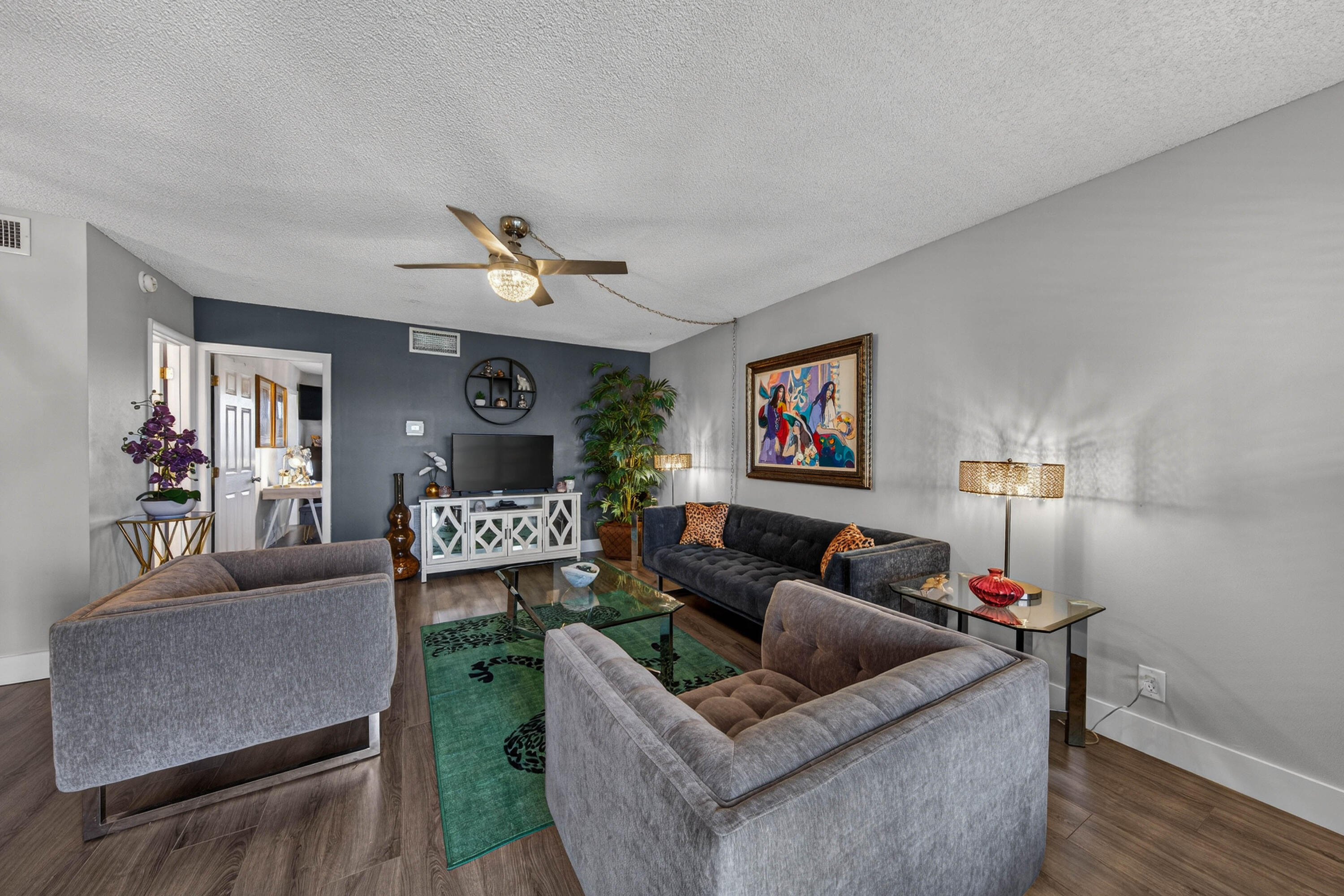 HAMPTON GARDENS 3 CONDO - Residential