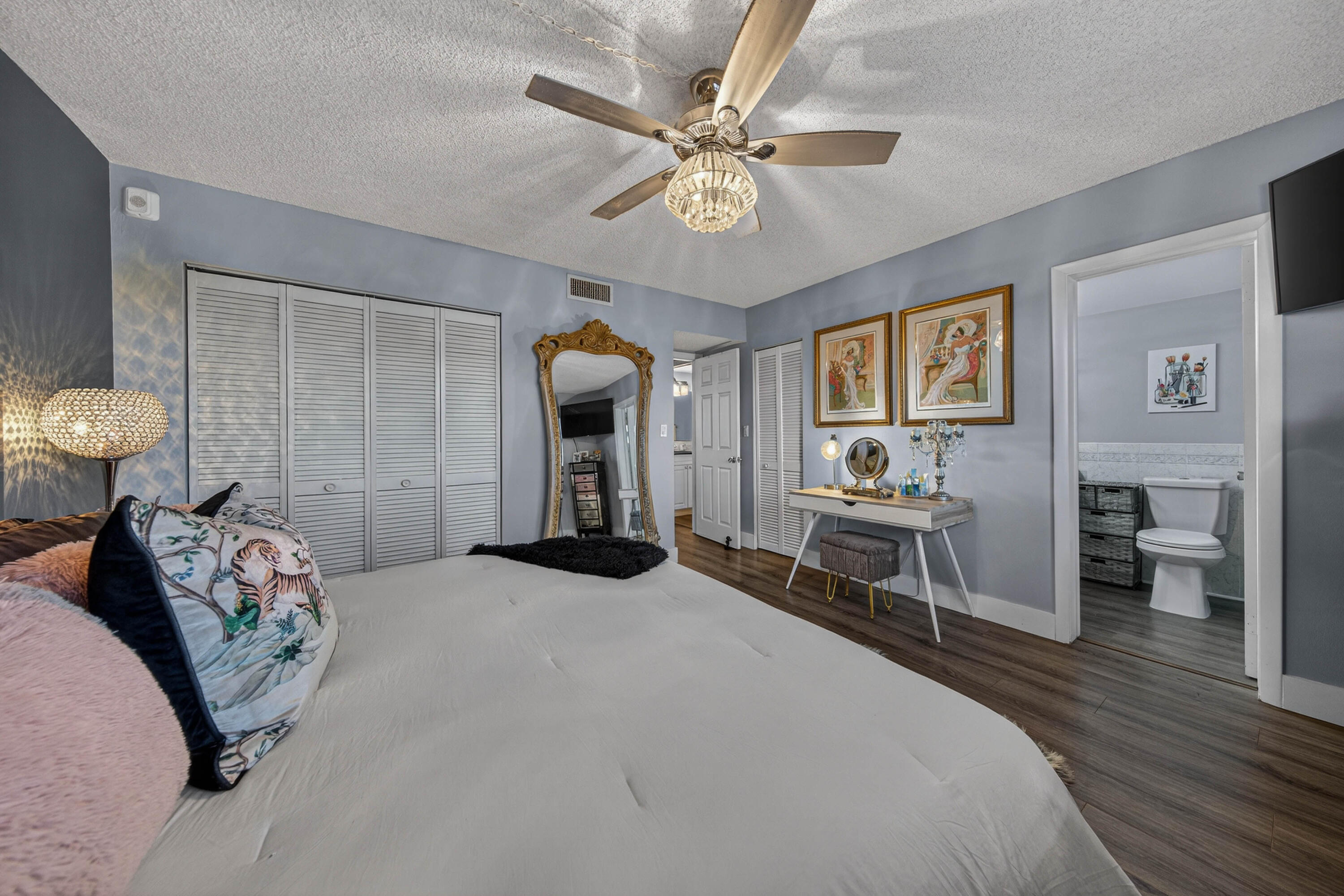 HAMPTON GARDENS 3 CONDO - Residential