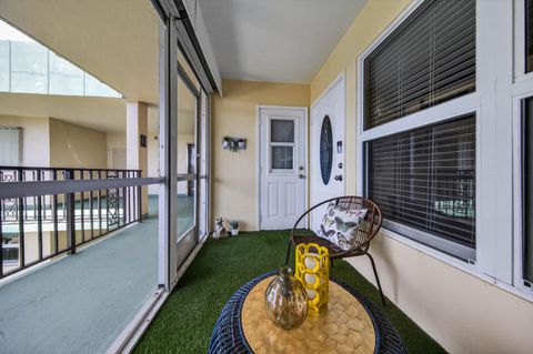 Tiny photo for 804 SE 7th Street SE #401, Deerfield Beach, FL 33441 (MLS # B26001185)