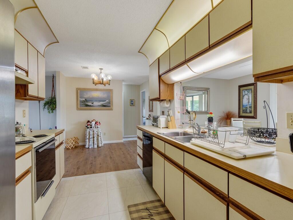 PSL Section 18 - Residential Lease