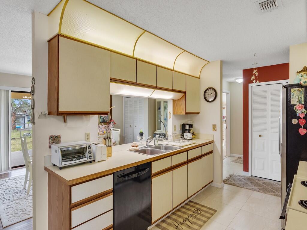 PSL Section 18 - Residential Lease