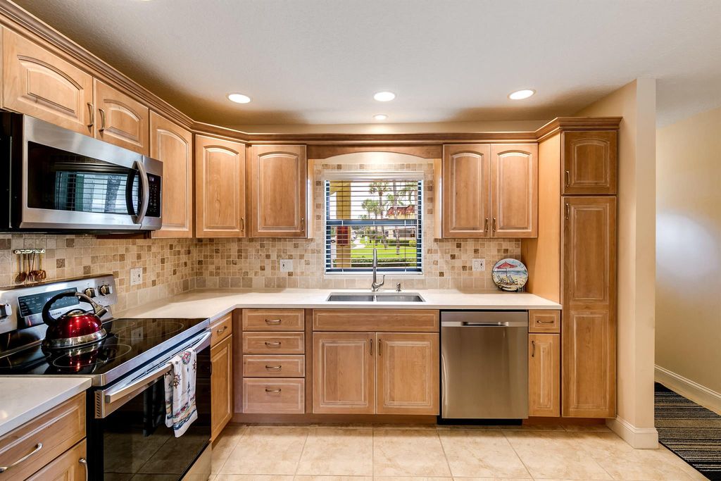 Photo of 717 S Us Highway 1 705 #705, Jupiter, FL 33477 (MLS # R11063238)