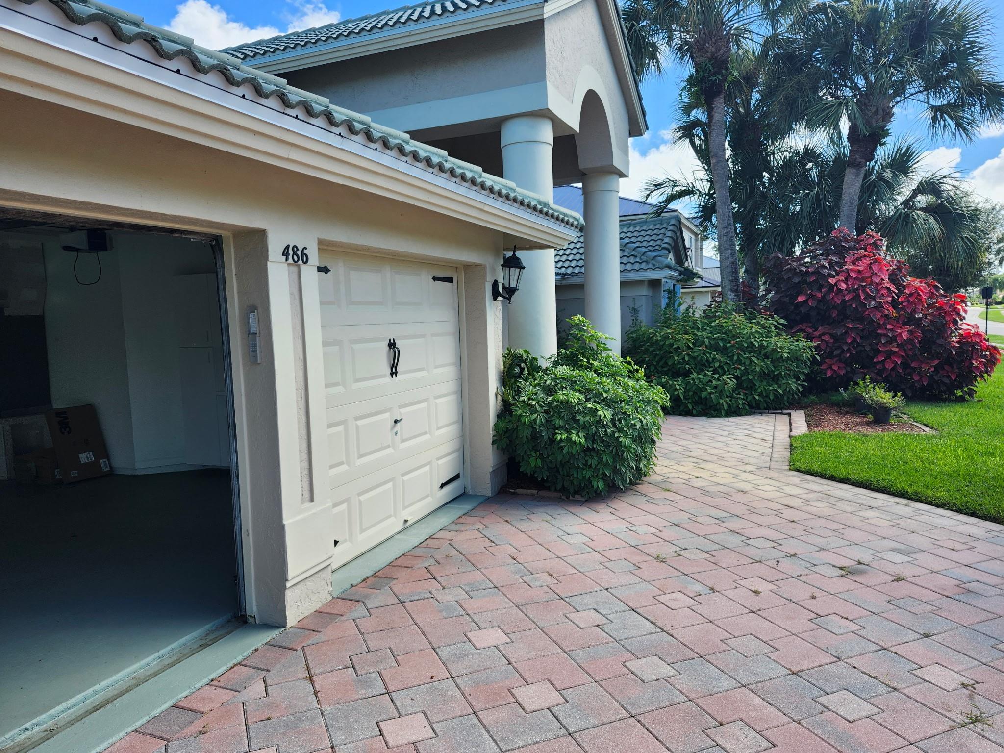 Binks Forest Landings At - Residential Lease