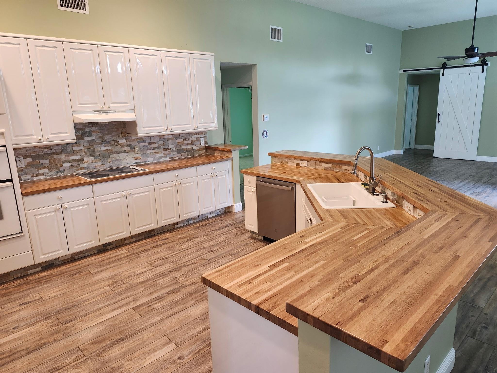 Binks Forest Landings At - Residential Lease