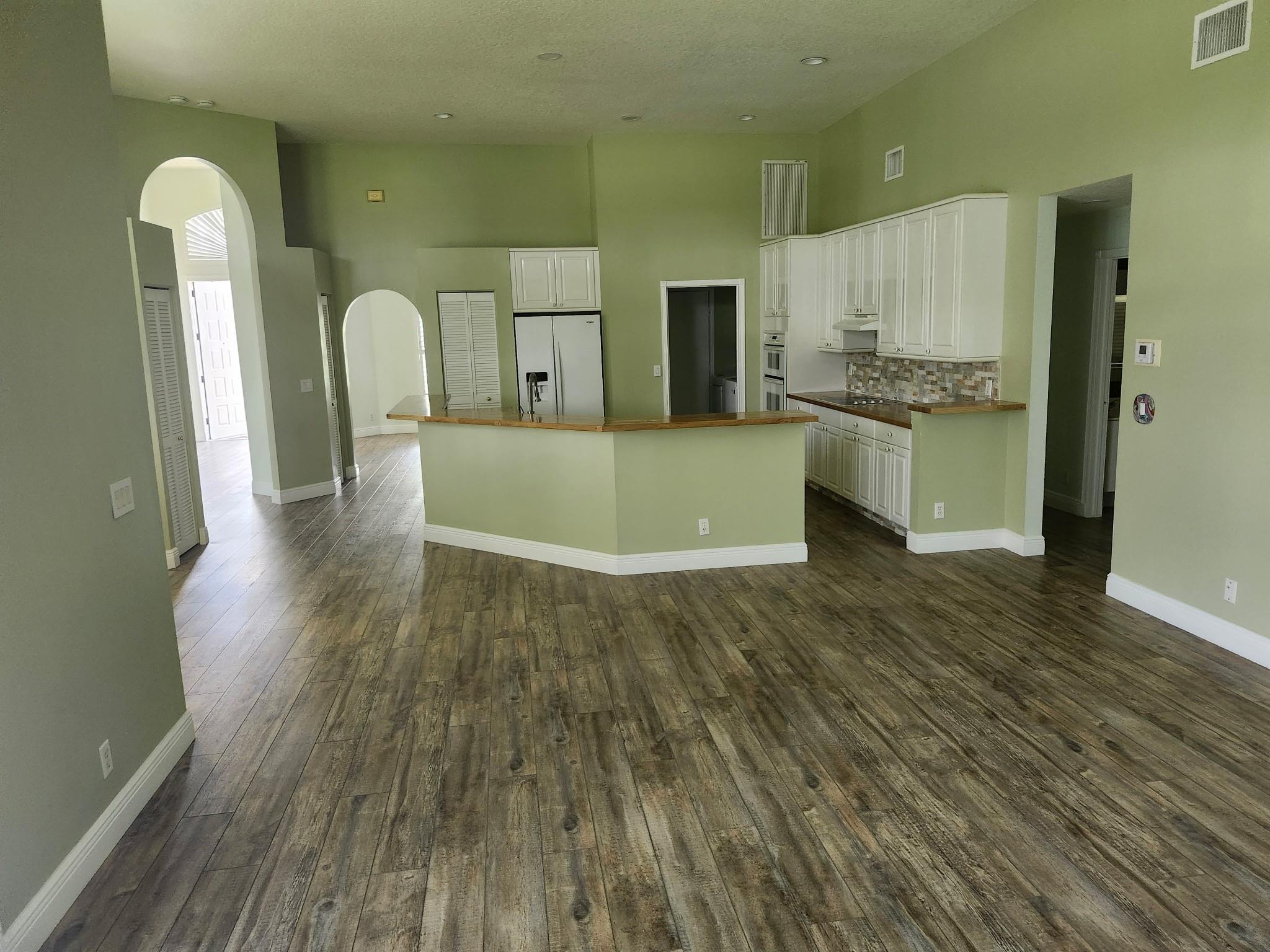 Binks Forest Landings At - Residential Lease