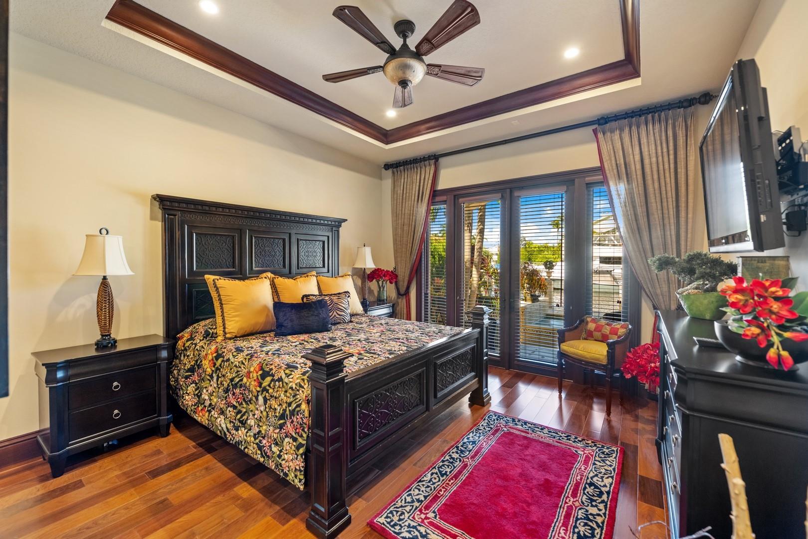 RIO VISTA ISLES - Residential