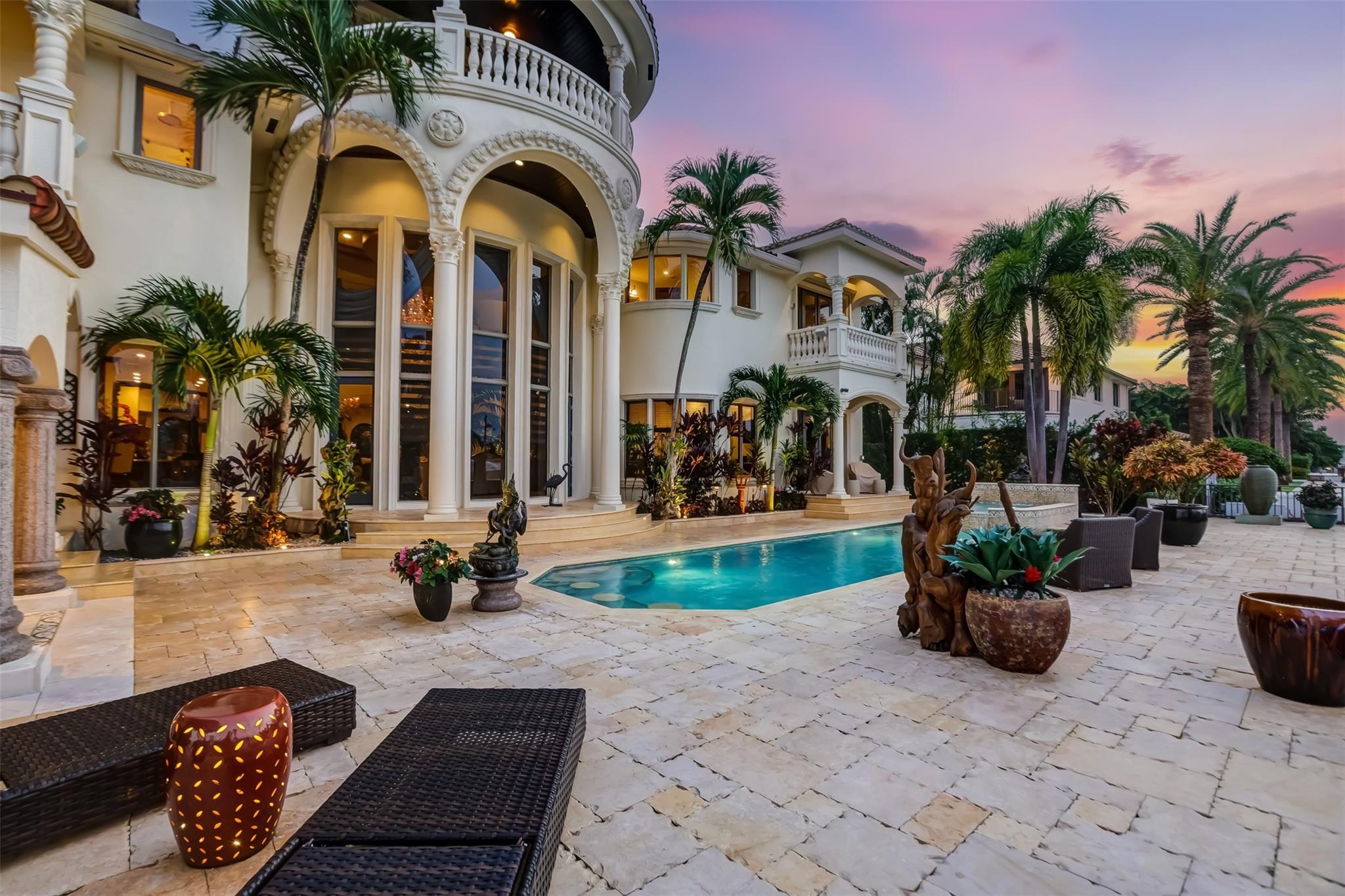 RIO VISTA ISLES - Residential