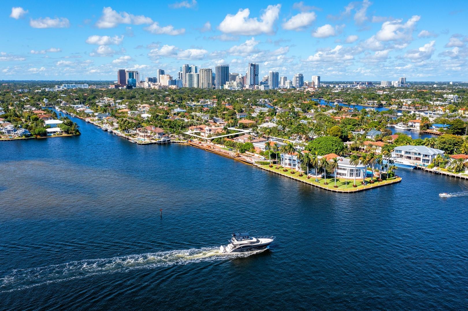 RIO VISTA ISLES - Residential