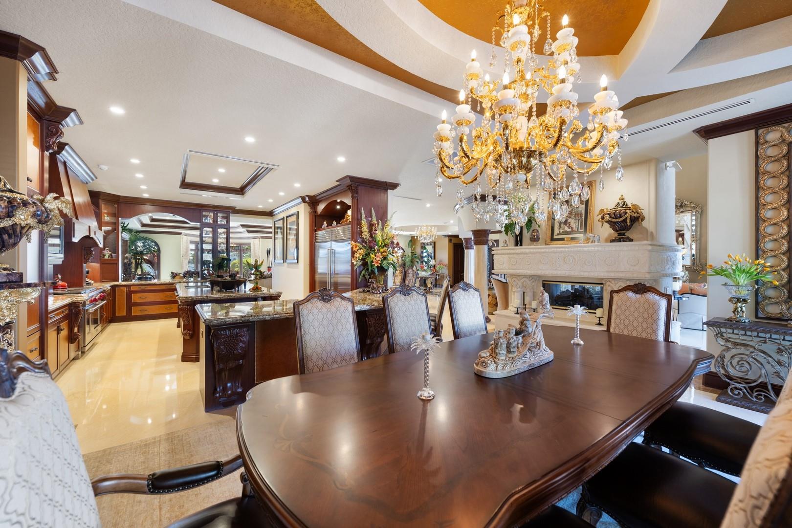 RIO VISTA ISLES - Residential