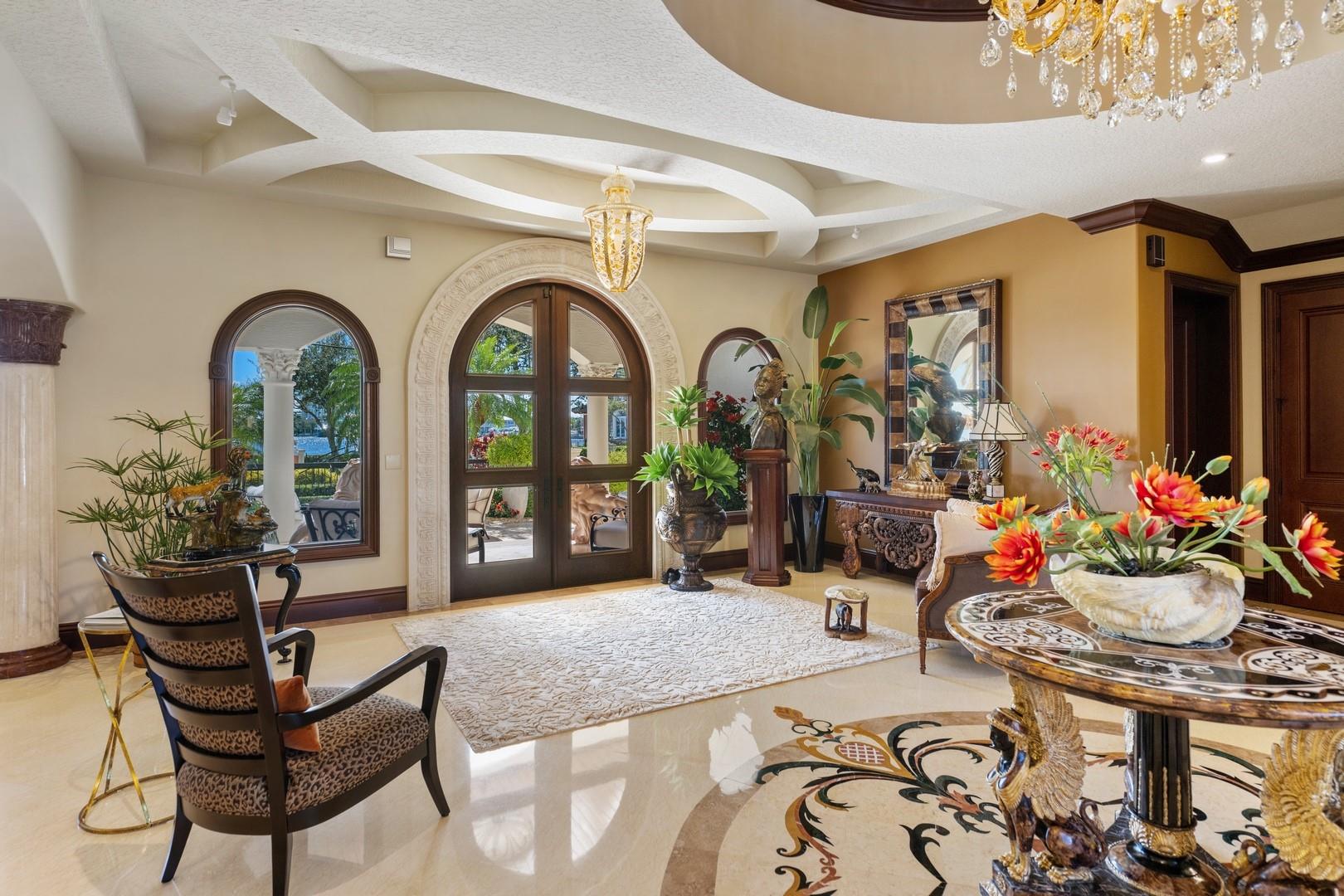 RIO VISTA ISLES - Residential